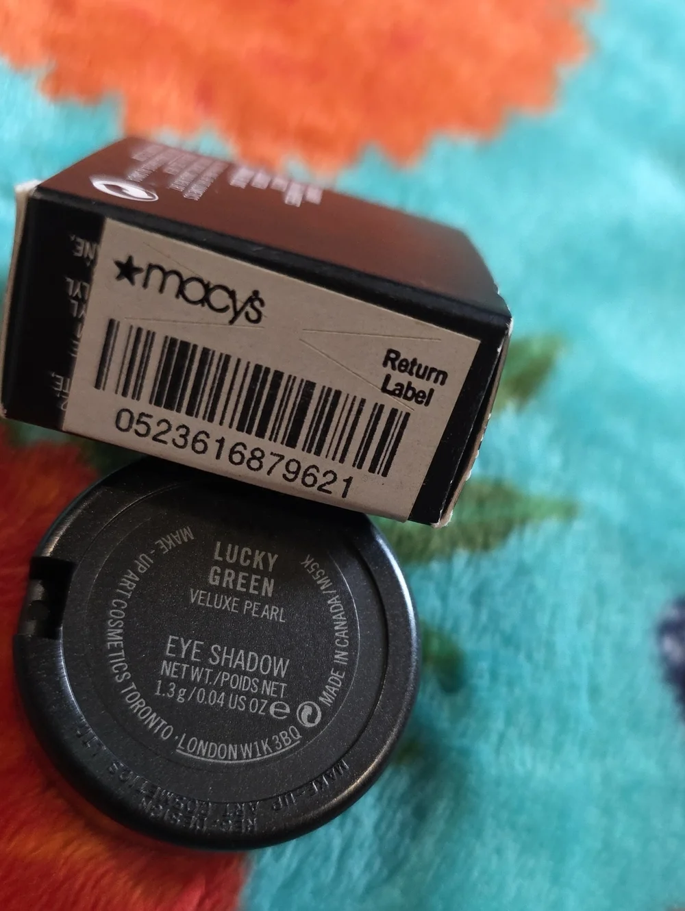 Mac Lucky Green Veluxe Pearl Eyeshadow